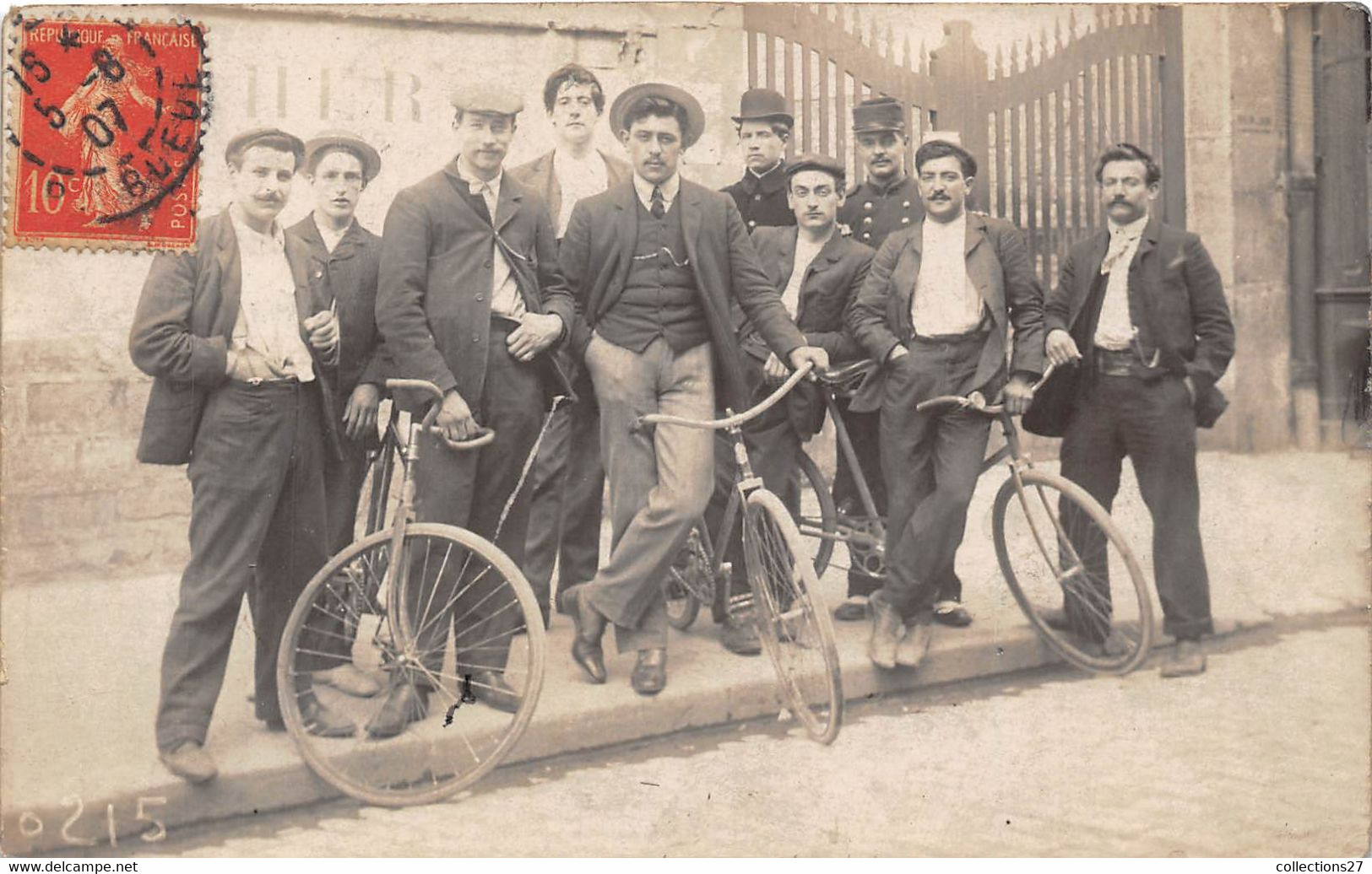 GROUPE-DE-TRAVAILLEUR D'USINE-CARTE-PHOTO-A SITUER - Kunsthandwerk