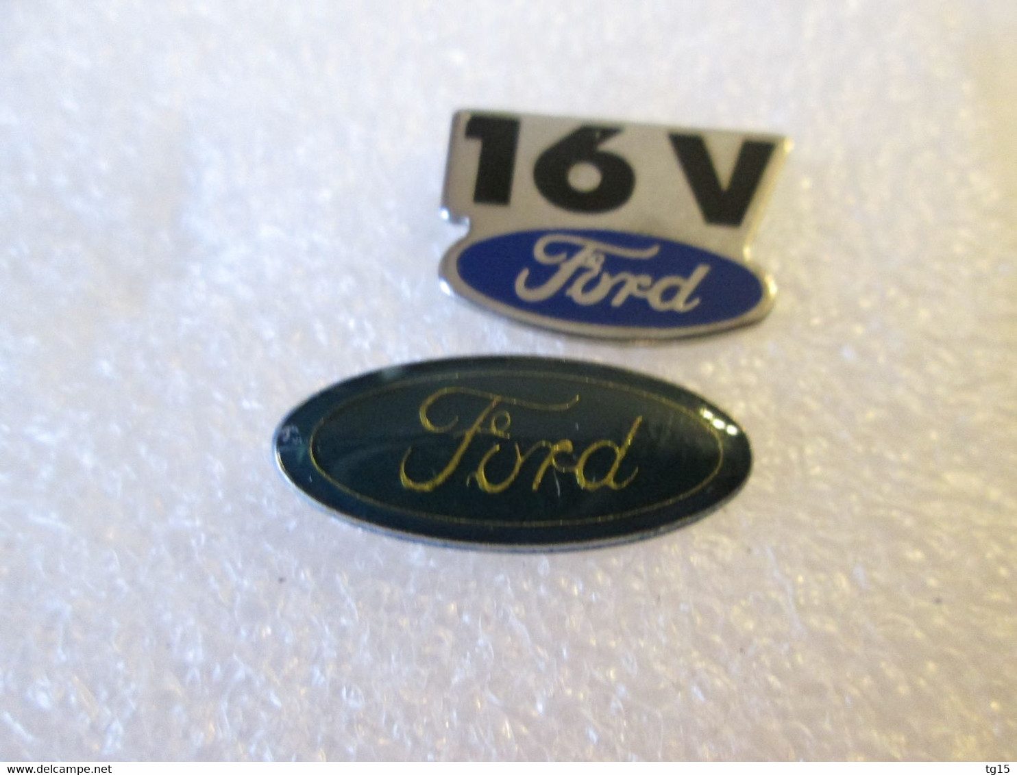 PIN'S  LOT 2  Logo   FORD - Ford