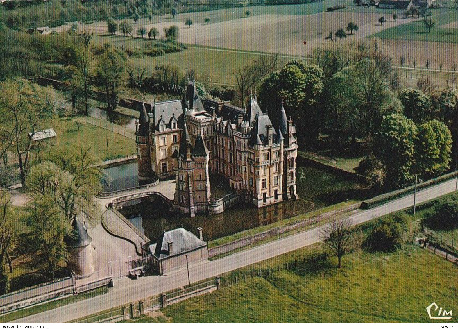 COMBREUX. - Le Château . Vue Aérienne - Other & Unclassified