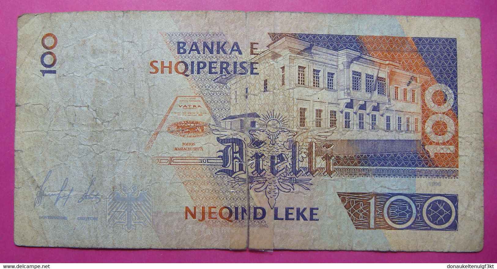 Albania 100 Leke 1996, Serial # MB 032538 - Albania