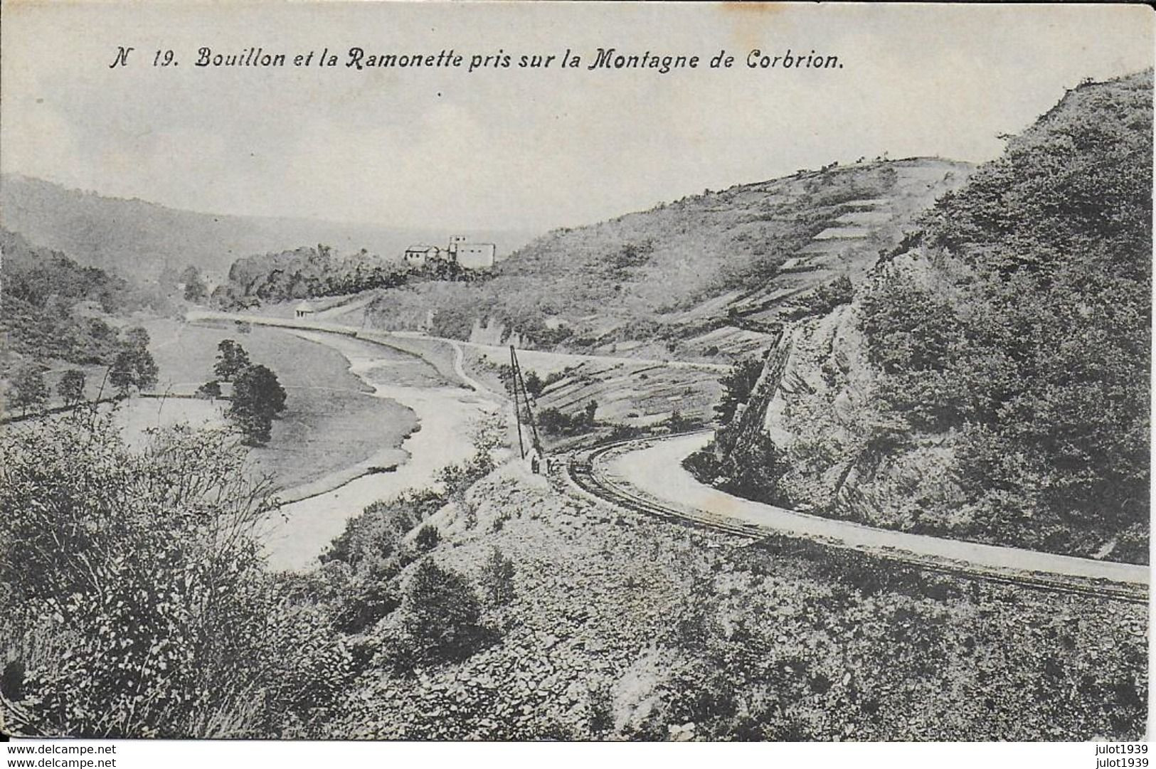 BOUILLON ..-- Route De CORBION , VOIES Du TRAM . Ouvriers Réparant Les Voies . Engin Roulant ( Draisine ? ) . - Bouillon