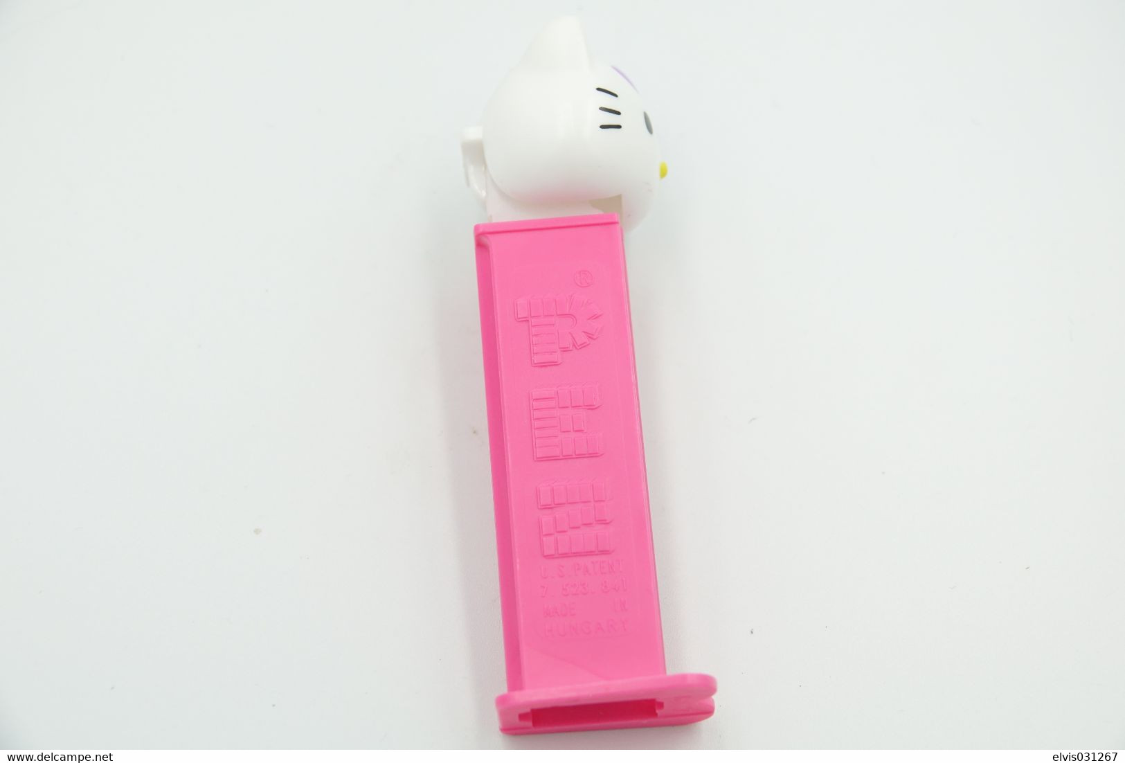 Vintage PEZ DISPENSER : HELLO KITTY - Dots Collection - 2013 - Us Patent Hungary Made L=11cm - Figuren