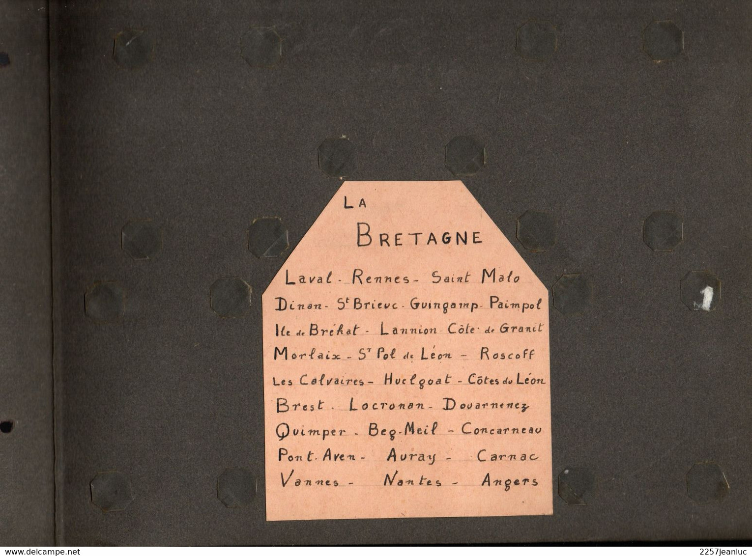 Album  Blasons  Photos Et CPSM Bretagnes Année 1950 - Ohne Zuordnung
