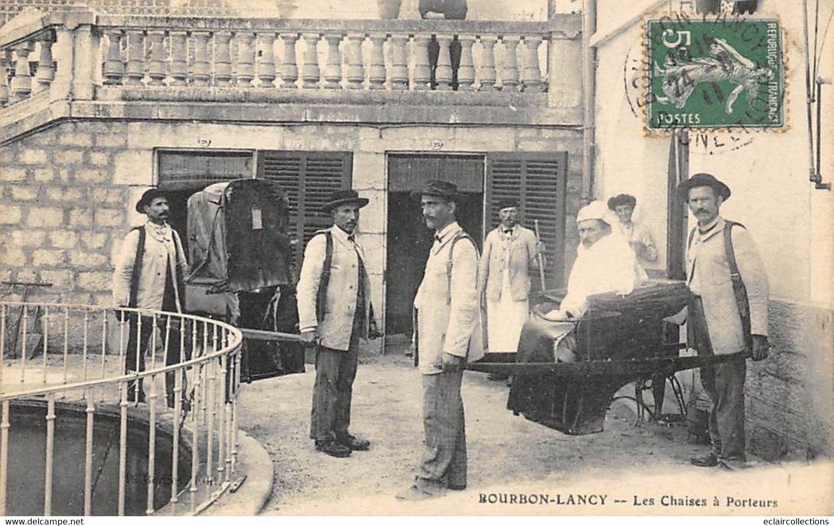 Bourbon-Lancy      71    Thermalisme. Les Chaises A Porteurs         (voir Scan) - Autres & Non Classés