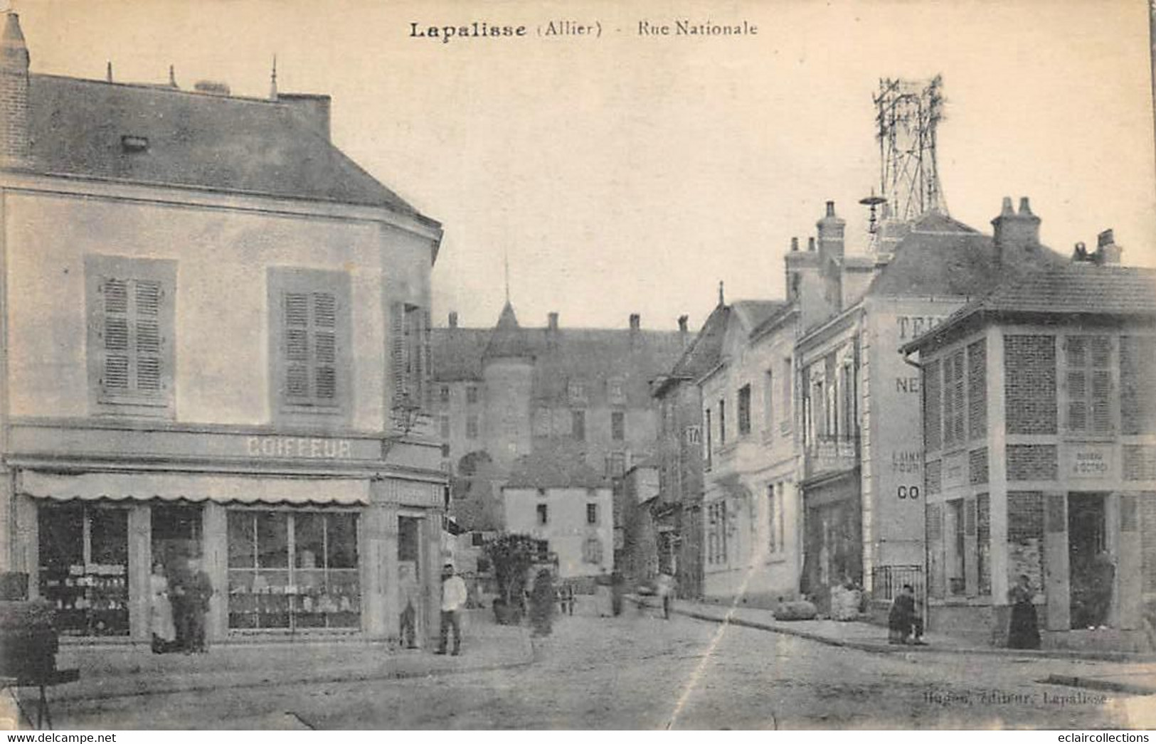 Lapalisse           03           Rue Nationale  Coiffeur     (voir Scan) - Lapalisse