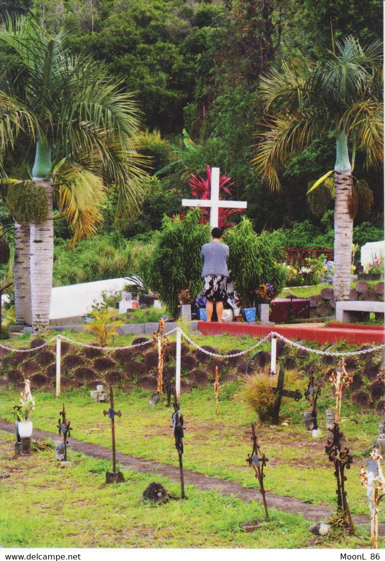 974 - LA REUNION - MONUMENT HISTORIQUE - ST DENIS - CIMETIERE DU PERE RAIMBAULT GRAND BERNARD - Saint Denis