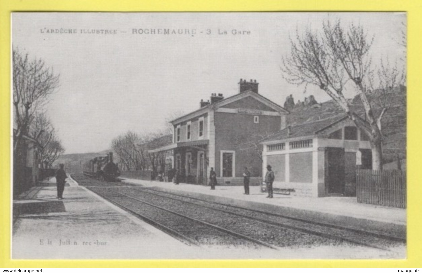 DF / CHEMINS DE FER / UN TRAIN DE VOYAGEUR ENTRANT EN GARE DE ROCHEMAURE (ARDÈCHE), LIGNE LYON - GIVORS - NÎMES (P.L.M.) - Stations - Met Treinen