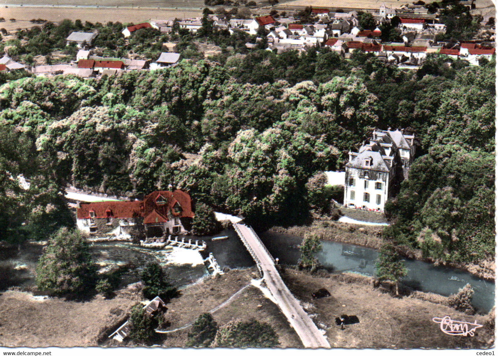 FOURGES  VUE GENERALE DE L'HOSTELLERIE DU MOULIN DE FOURGES - Fourges