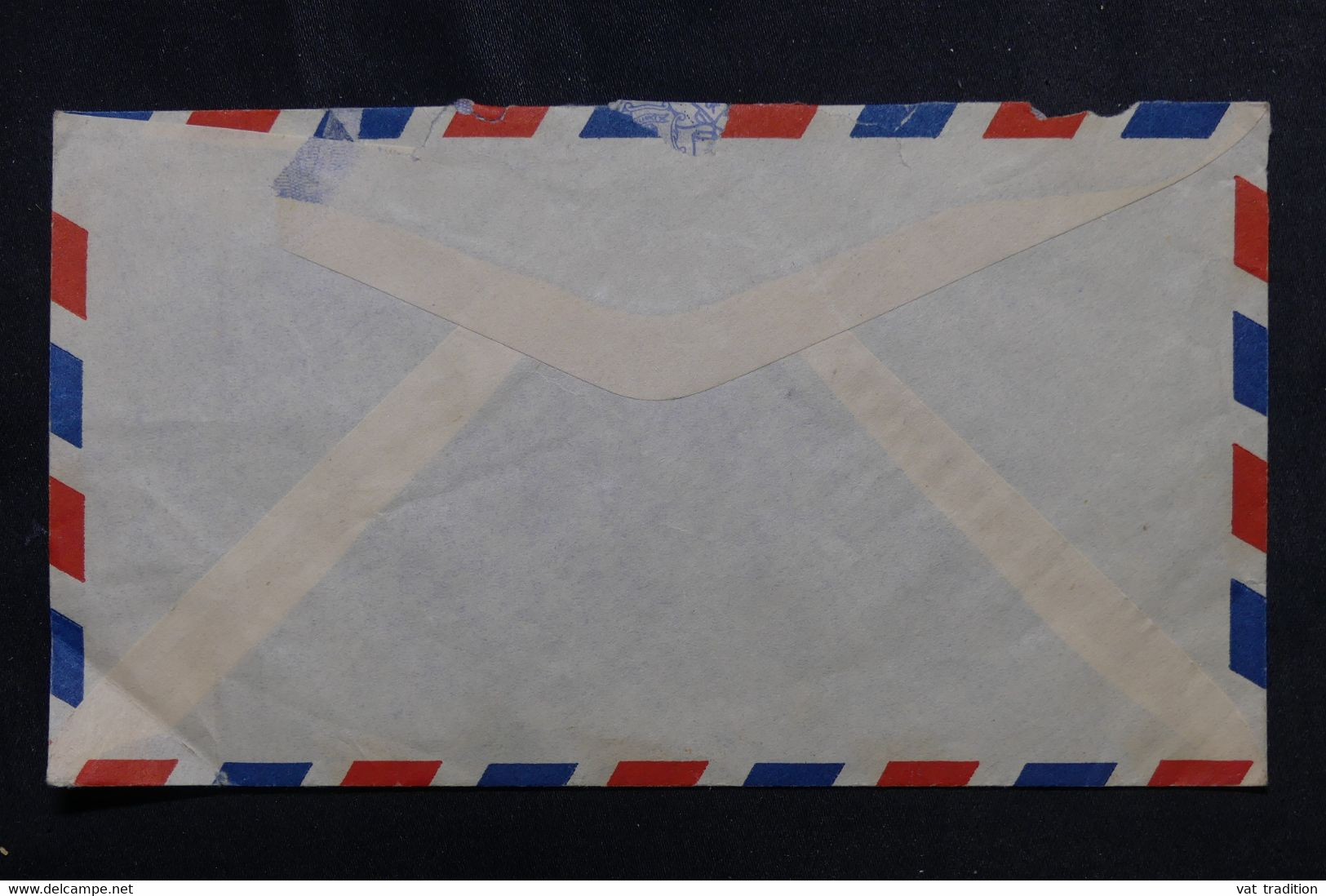 INDE - Enveloppe De Pondichéry Pour La France Par Avion En 1951 - L 72900 - Lettres & Documents