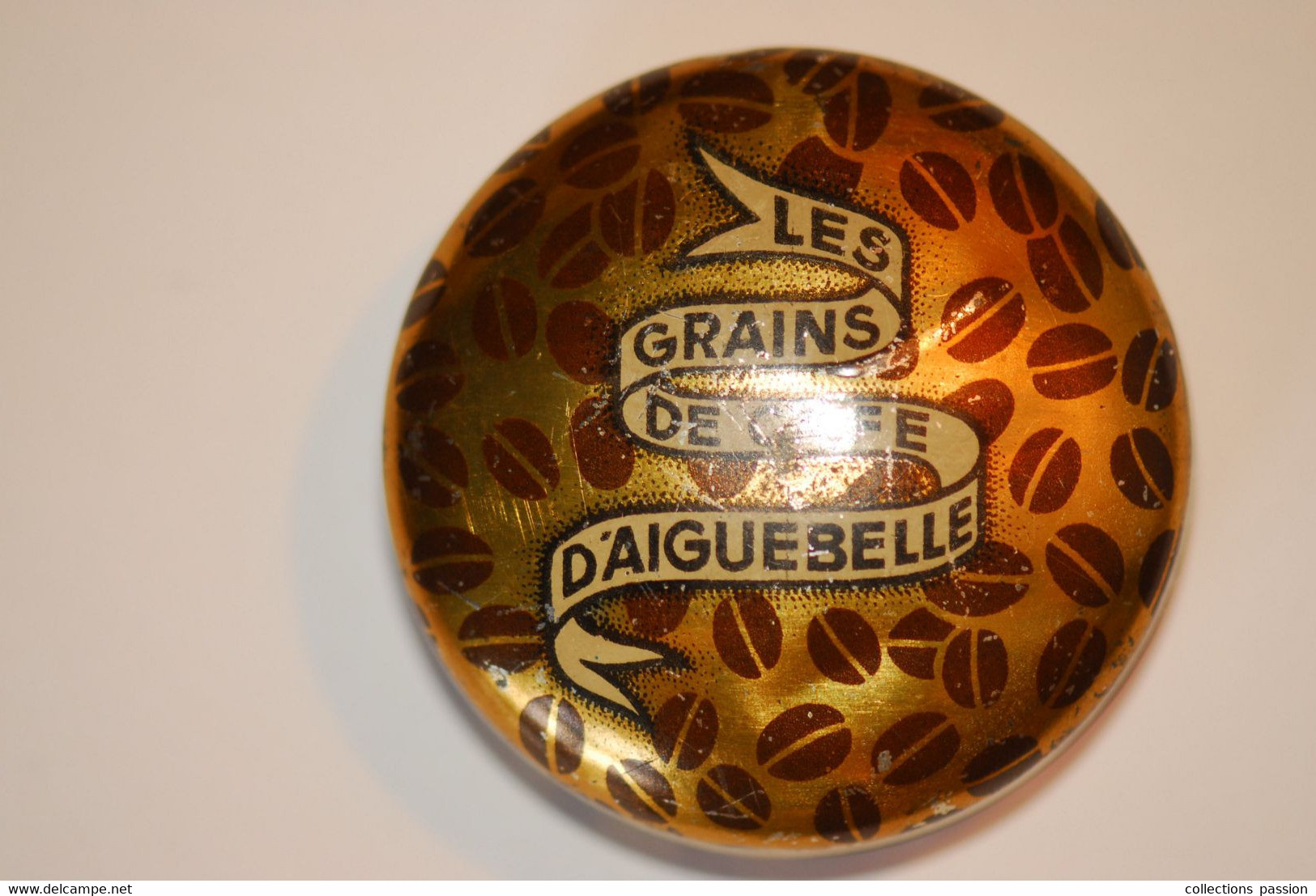 Boite De Bonbons Vide , LES GRAINS DE CAFE D'AIGUEBELLE, Grains De Café Fondants, 2 Scans , Frais Fr 4.95e - Dosen