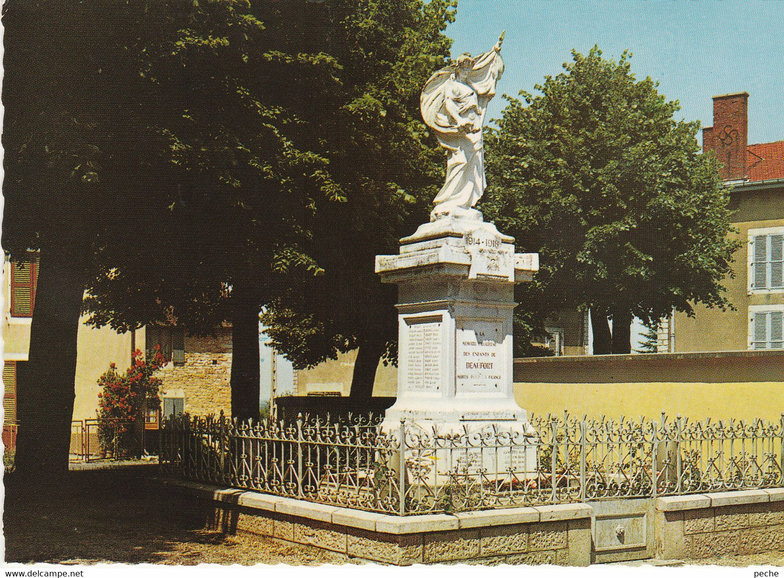 N°6538 R -cpsm Beaufort -le Monument Aux Morts- - Beaufort