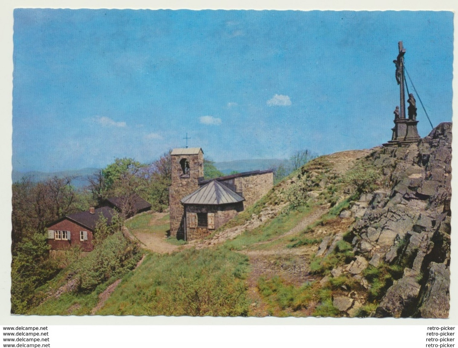 AK  Milseburg Rhön Kapelle Mit Kreuzgruppe Und Schutzhütte - Rhoen