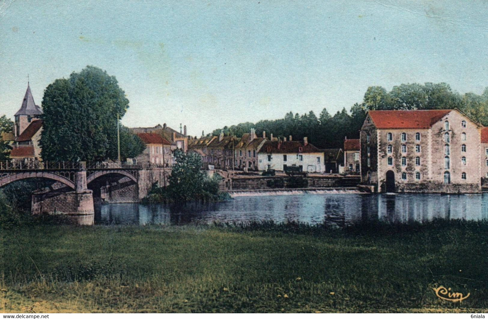 3602 Carte Postale  MALICORNE SUR SARTHE Moulin Et Entrée De La Ville     72 Sarthe - Malicorne Sur Sarthe