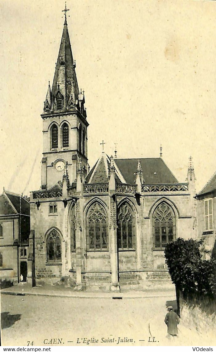 032 525 - CPA - France - Eglise - Lot De 5 Cartes Différentes - Churches & Cathedrals