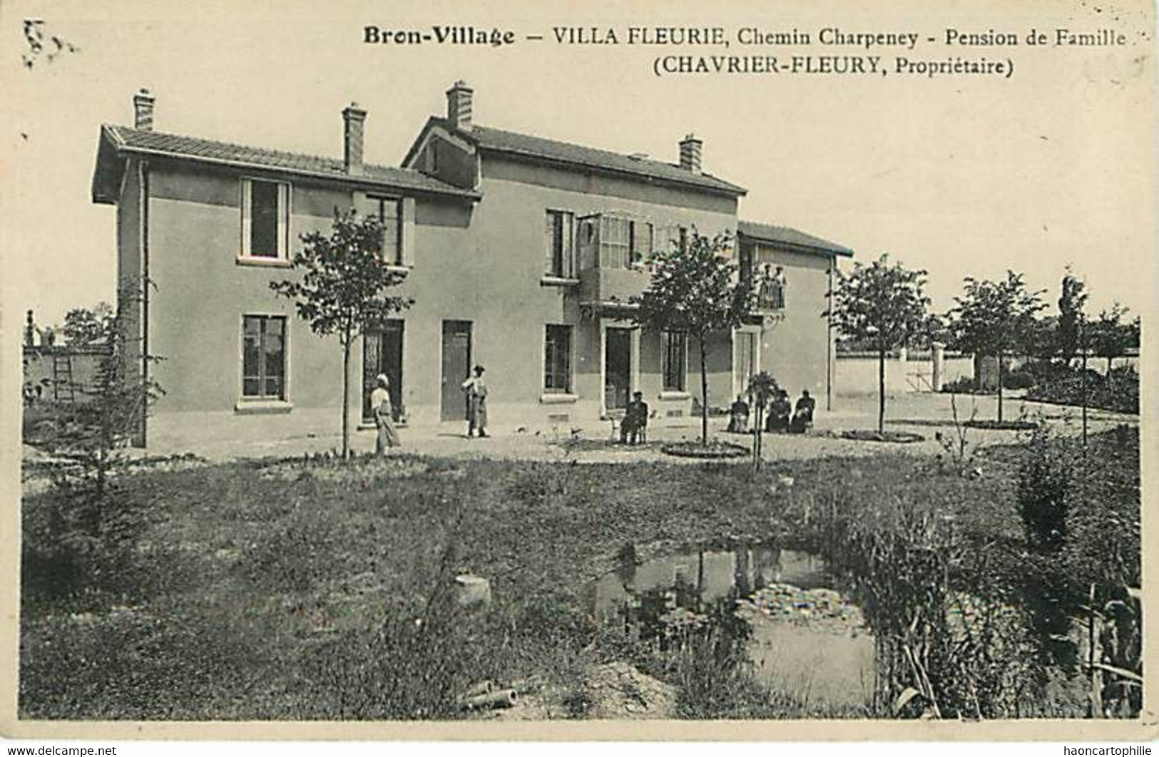 69 Bron Village Villa Fleury - Bron