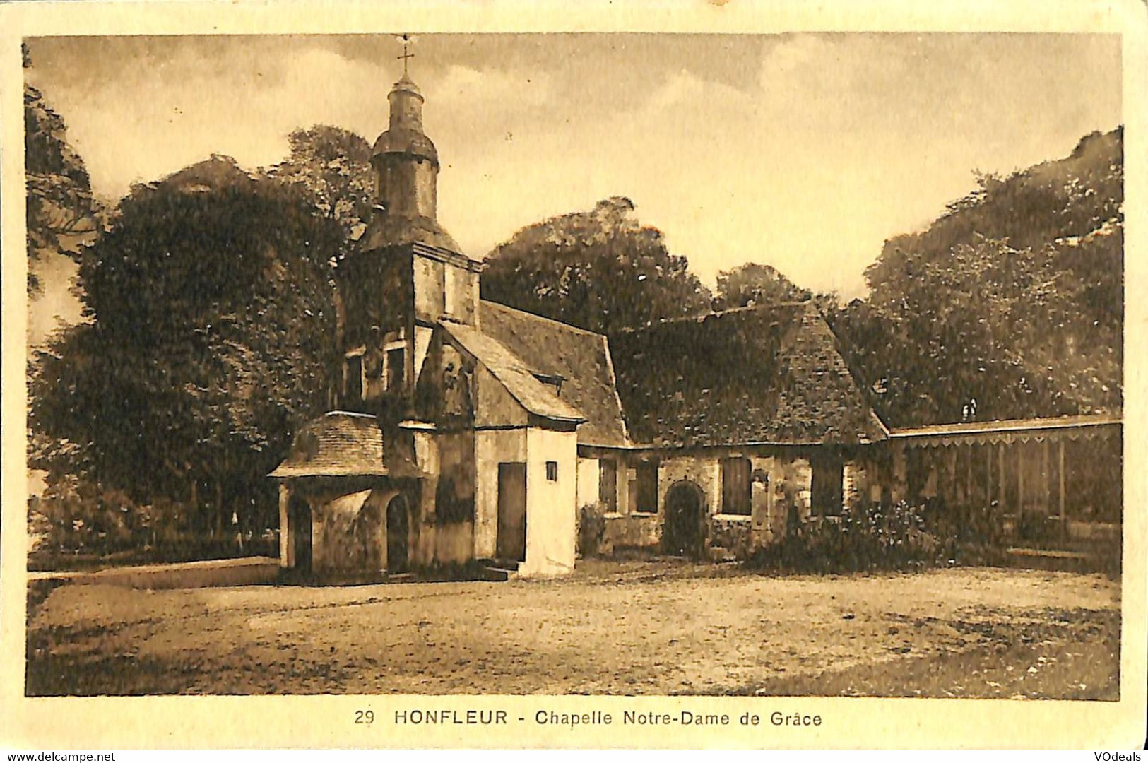 032 534 - CPA - France - Eglise - Lot De 5 Cartes Différentes - Churches & Cathedrals