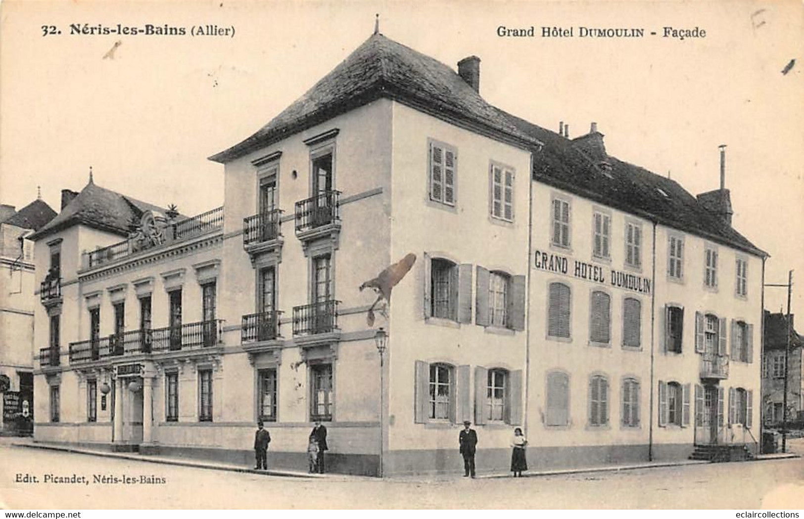 Néris Les Bains          03      Grand Hôtel Dumoulin       (voir Scan) - Neris Les Bains
