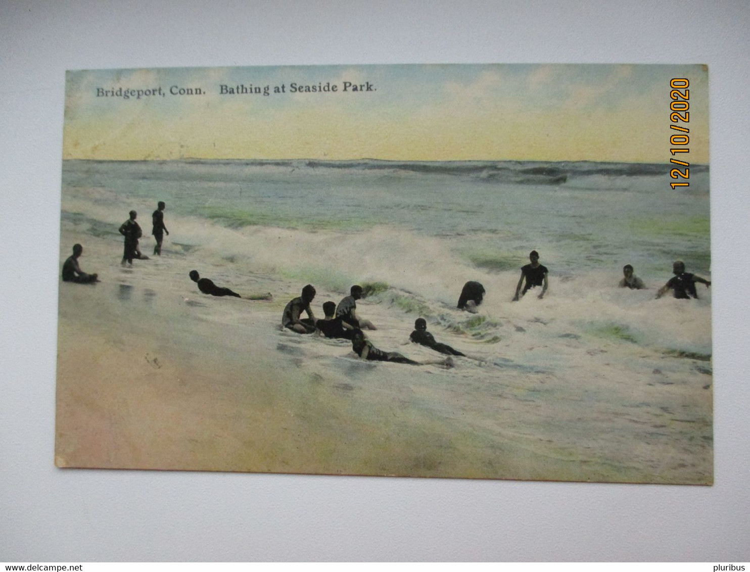 BRIDGEPORT CT , BATHING AT SEASIDE PARK  , OLD POSTCARD  0 - Bridgeport