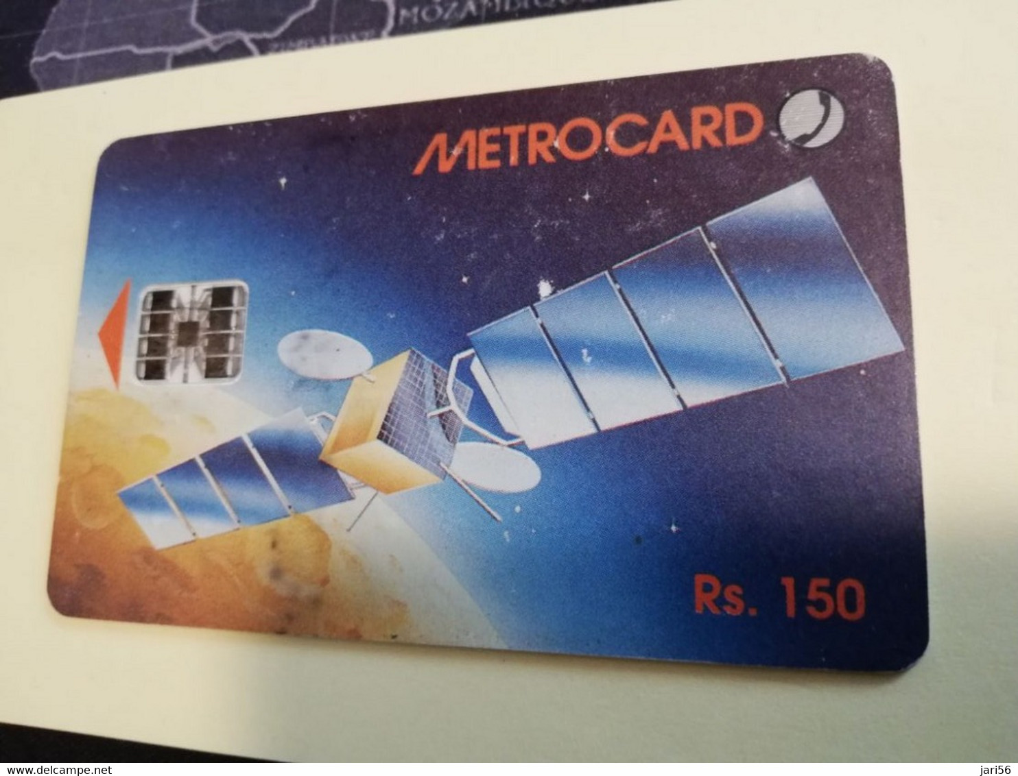 SRI LANKA RS 150  CHIP CARD METROCARD /SATELITE       **3413 ** - Sri Lanka (Ceylon)