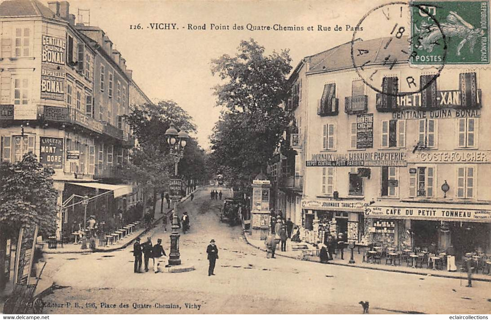 Vichy           03         Rond Point Des Quatre Chemins   Café Du Petit Tonneau         (voir Scan) - Vichy