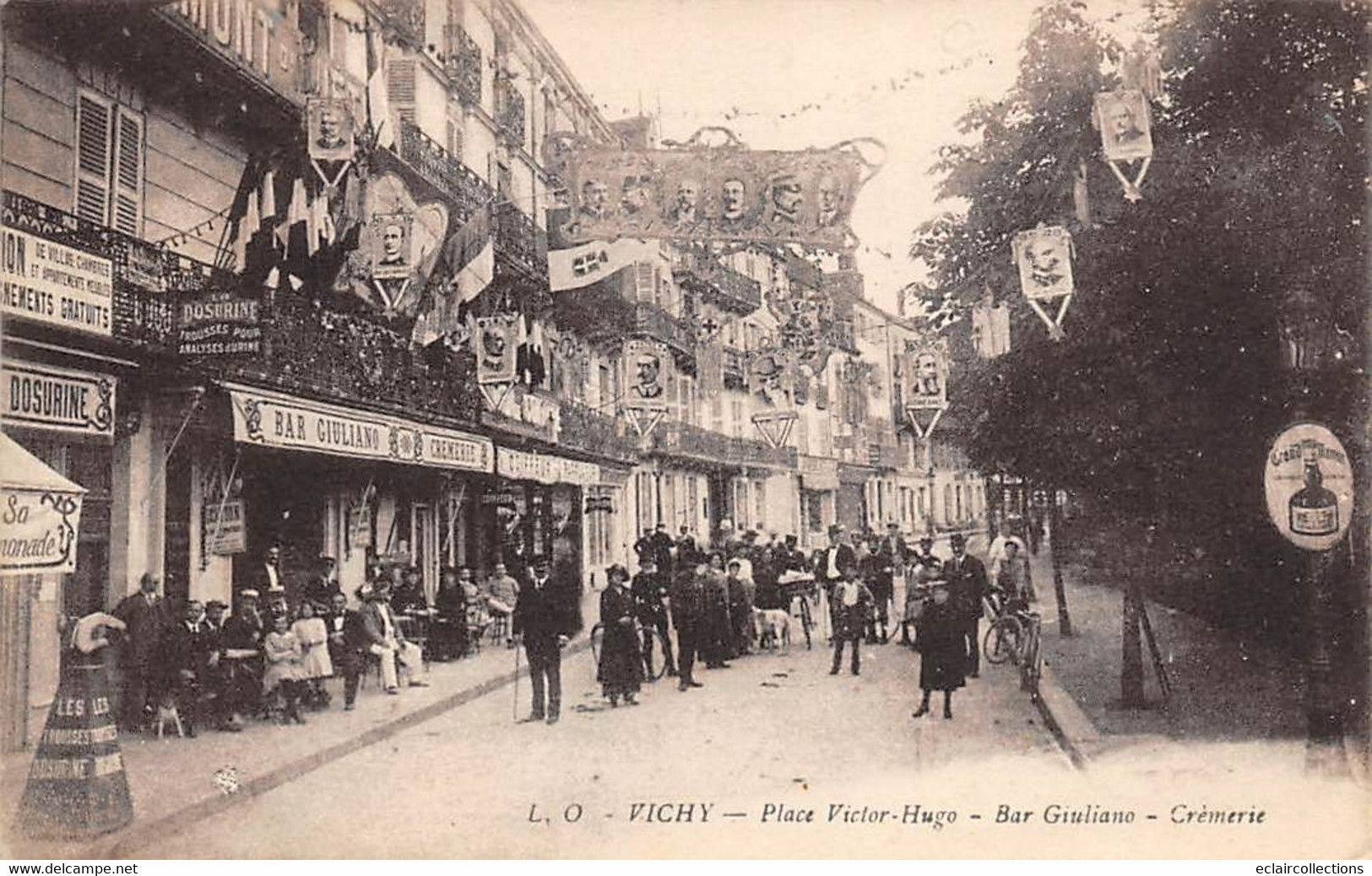 Vichy           03         Place Victor-Hugo. Bar Giuliano - Crèmerie          (voir Scan) - Vichy