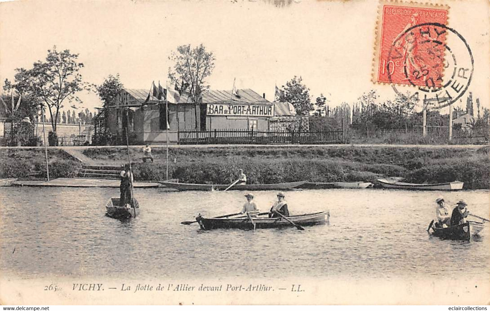 Vichy           03         La Flotte De L'Allier. Bar Port-Arthur    (voir Scan) - Vichy