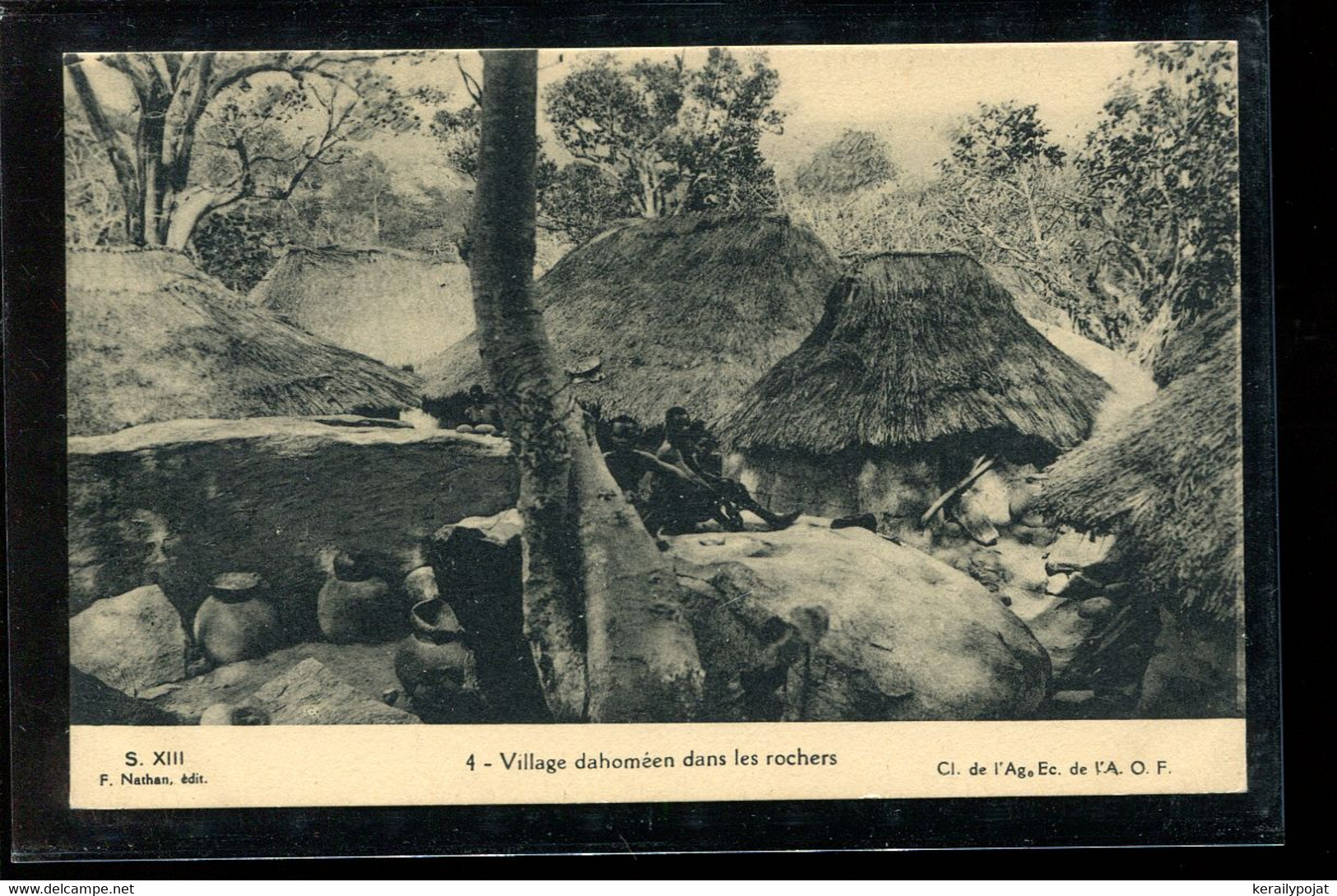 Dahomey Village Dahomeen Dans Les Rochers__(4616) - Dahomey