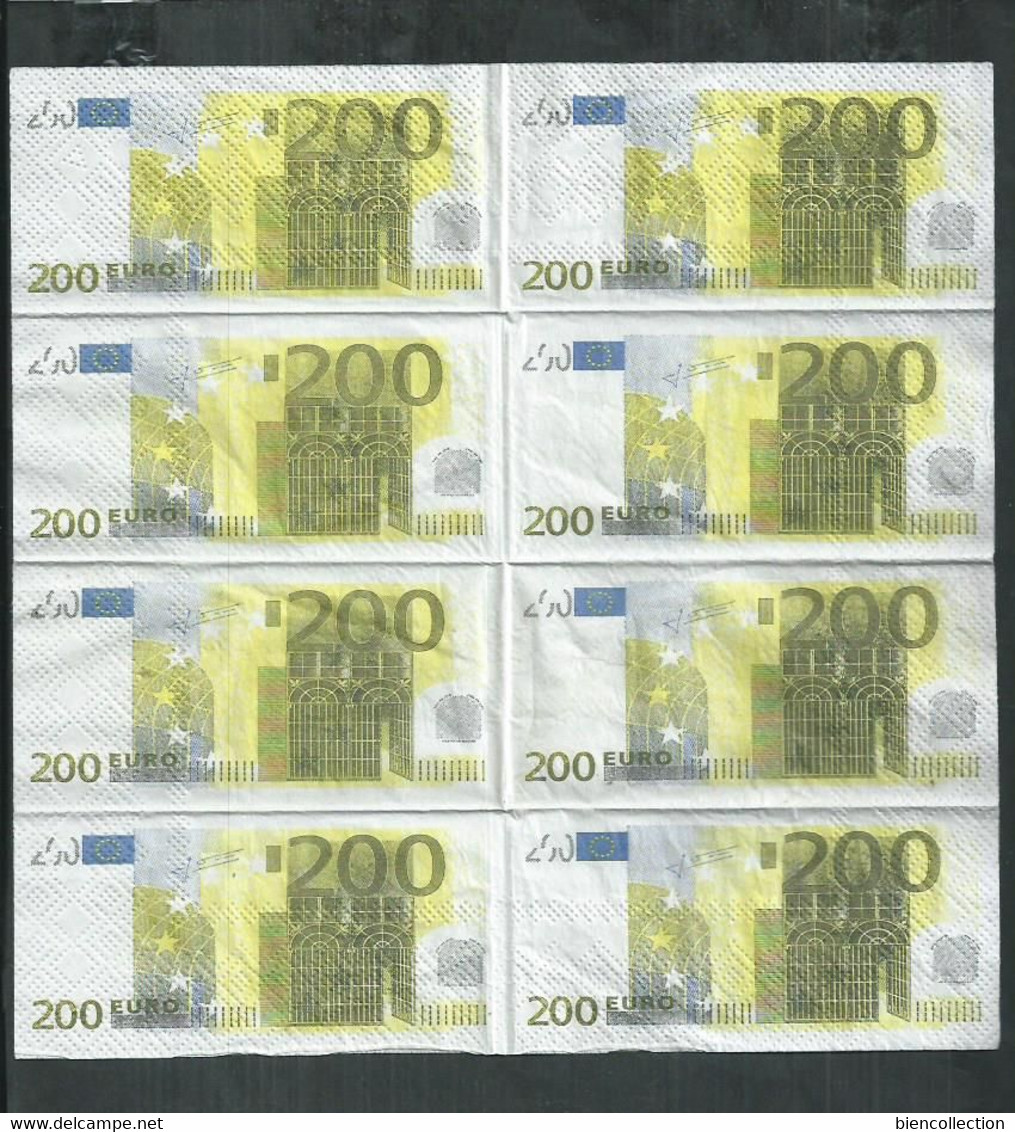 Billet De 200 Euros Imprimé Sur Une Serviette En Papier - Fiktive & Specimen