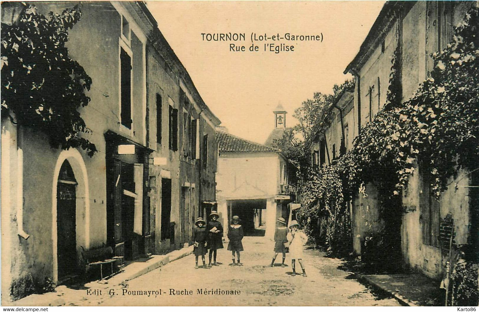 Tournon * La Rue De L'église * Groupe D'enfants - Tournon D'Agenais