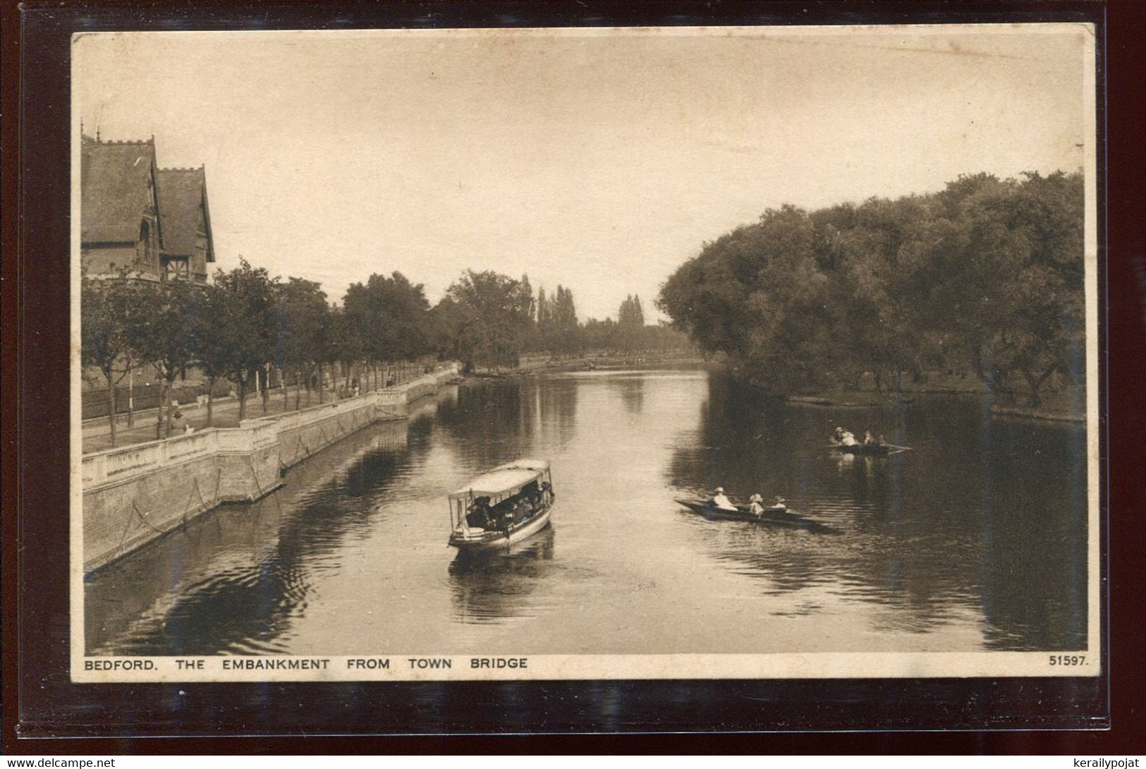 UK Bedford Embankment From Town Bridge__(3278) - Bedford