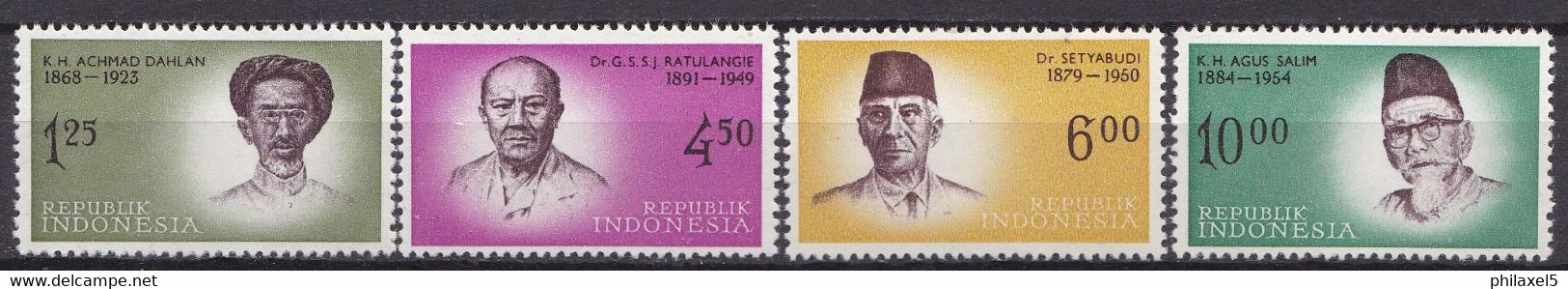 Indonesië - Ter Herinnering Aan Helden Van De Nationale Onafhankelijkheid (3e Deel) - MNH - Z 371-374 - Indonesia