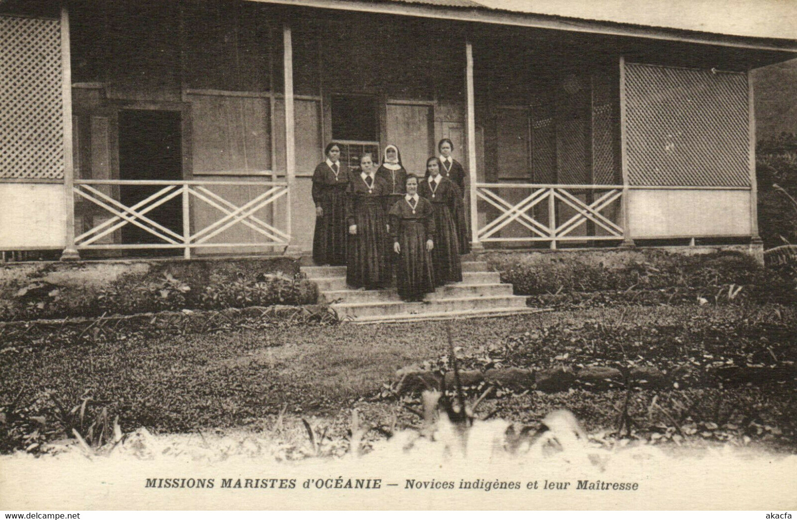 PC CPA SAMOA, PACIFIC, NOVICES INDIGÉNES ET LEUR MAITRESSE, Postcard (b19456) - Samoa