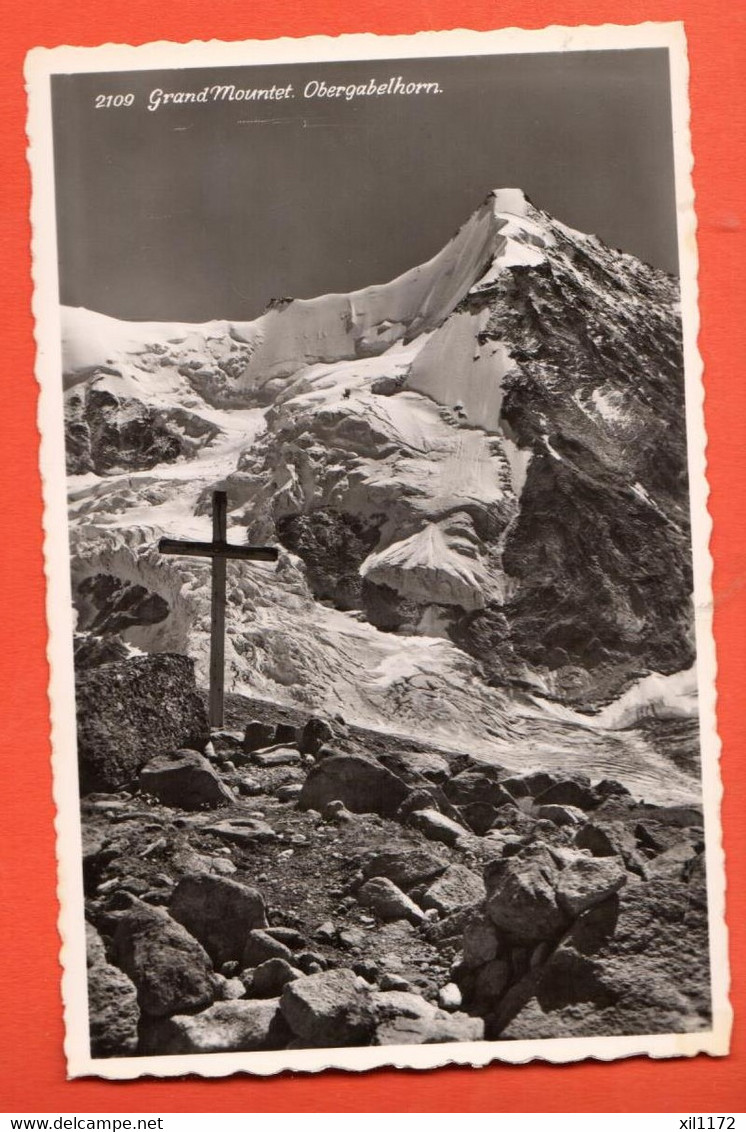 ZCC-03 Anniviers Grand Mountet Obergabelhorn Croix. Cachet Zinal 1957 - Anniviers