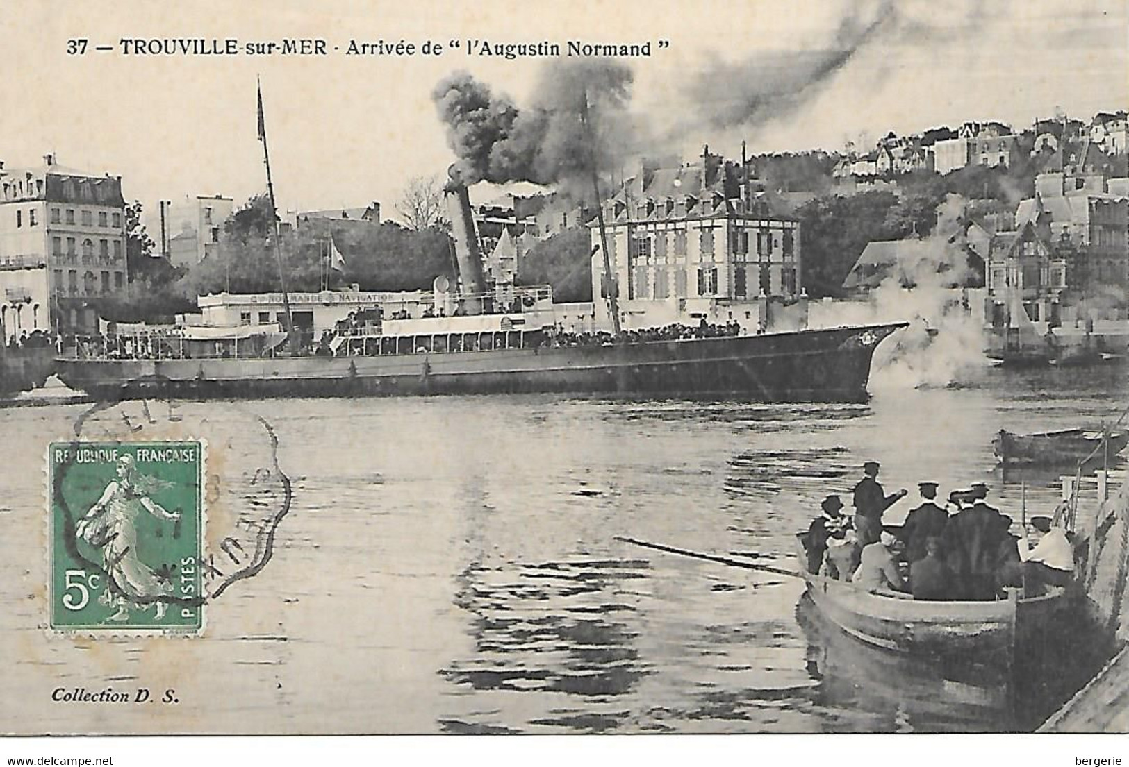 (1)     14   Trouville     Arrivée De  "l'augustin Normand" - Trouville