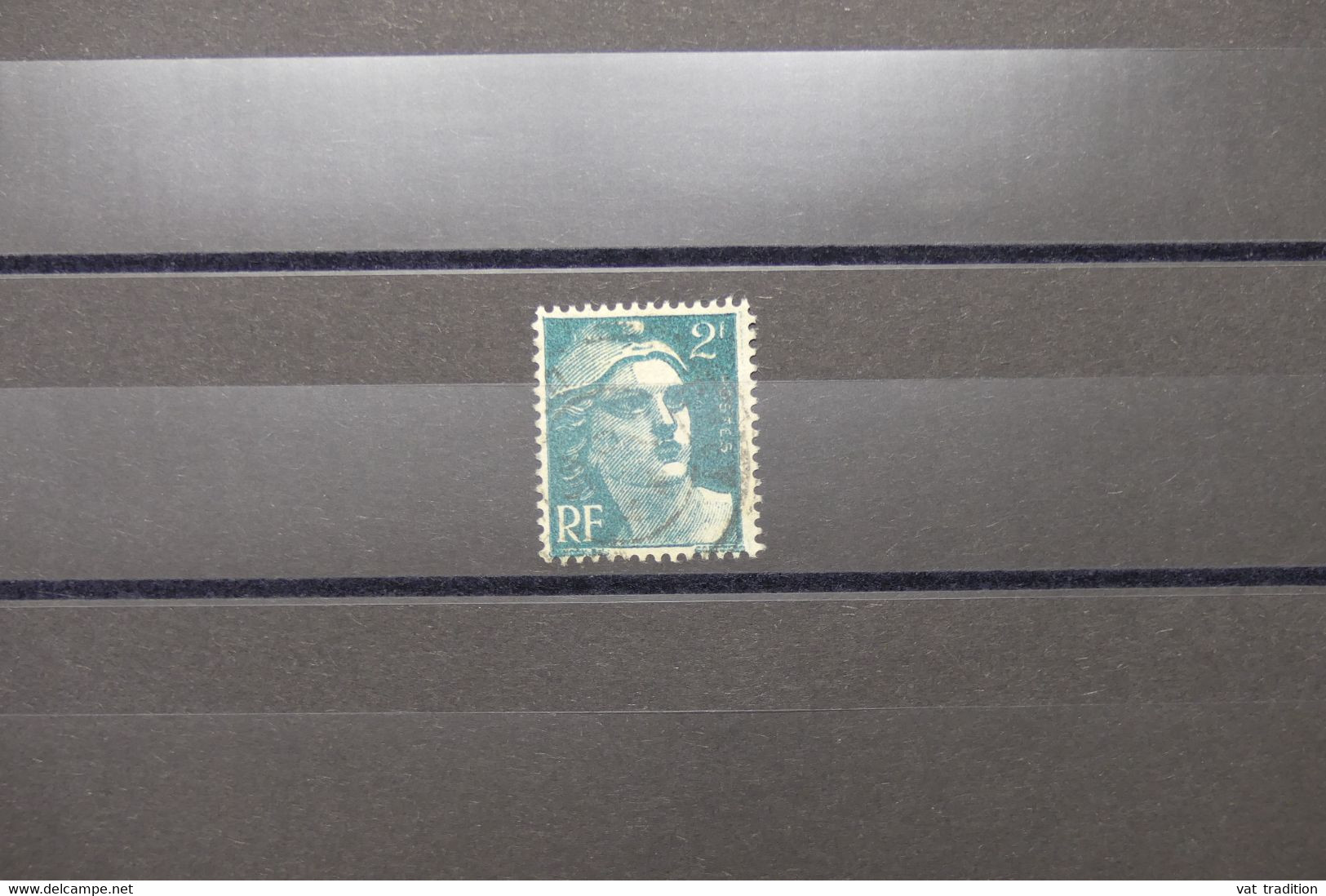 FRANCE - Variété - N° Yvert 713 - Type Gandon - Postes Effacé - Oblitéré  - L 73957 - Used Stamps