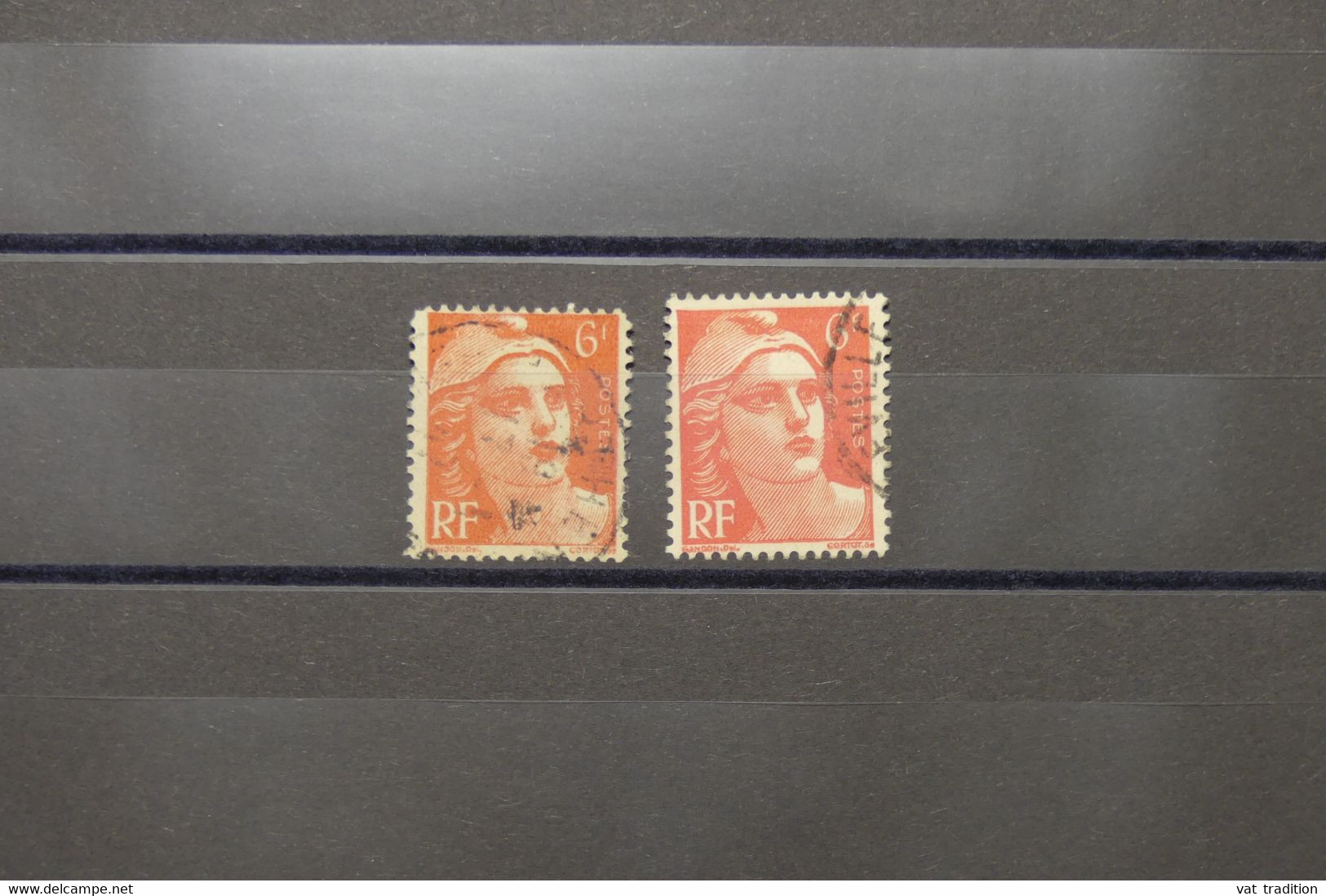 FRANCE - Variété - N° Yvert 721 - Type Gandon - Timbre Plus Petit + Normal - Oblitéré - L 73966 - Used Stamps