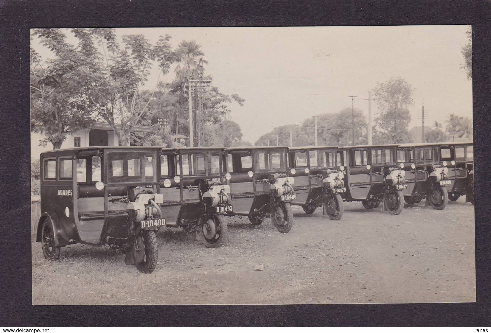 CPA Indonésie JAVA Carte Photo Non Circulé Automobiles - Indonesië