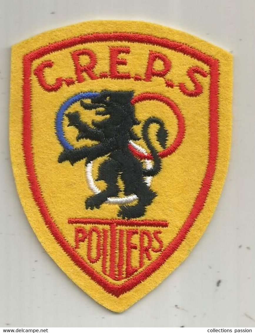 écusson Tissu , C.R.E.P.S  Poitiers ,  Sports ,  Frais Fr 1.55 E - Patches