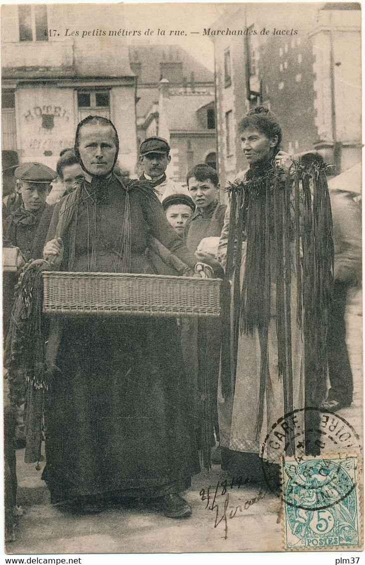 TOURS - Les Petits Métiers De La Rue - Marchandes De Lacets - Tours