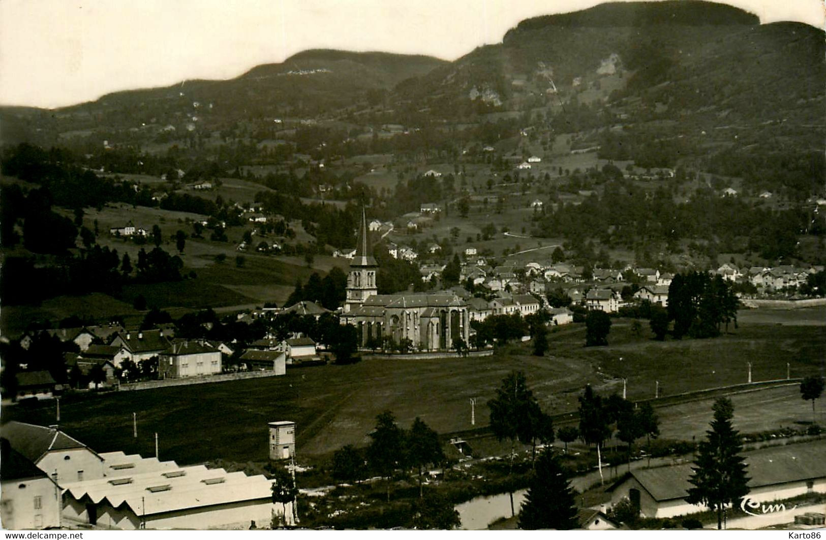 Saulxures Sur Moselotte * Panorama Vers L'église - Saulxures Sur Moselotte