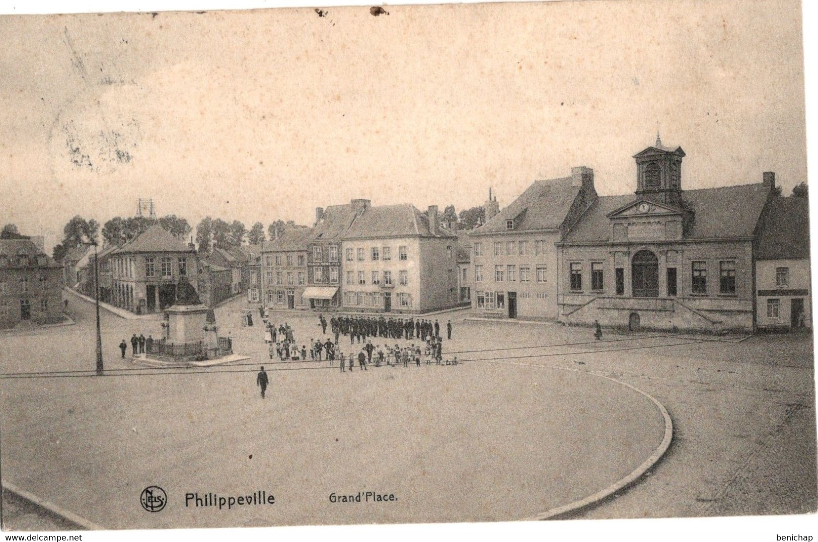 CPA GILLIARD-BODSON - PHILIPPEVILLE  - LA GRAND'PLACE -  COB 81 - CIRCULEE DE PHILIPPEVILLE  VERS BOUFFIOULX  EN 1908. - Philippeville