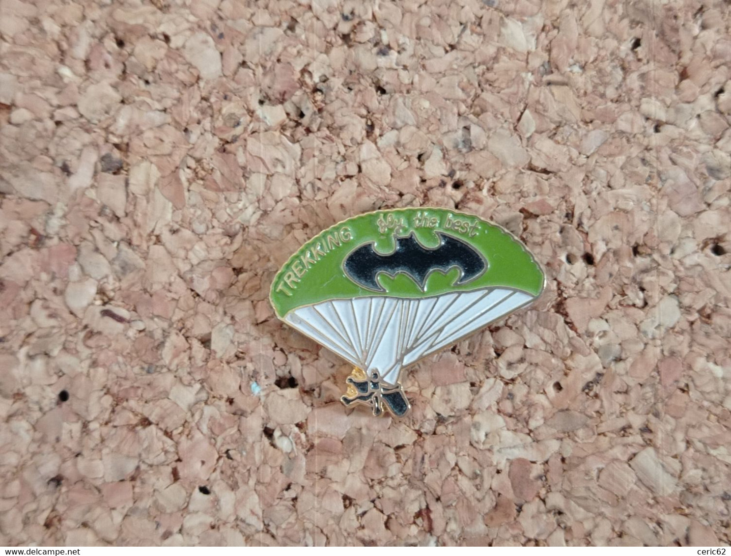 PINS PARACHUTISME TREKKING FLY THE BEST BATMAN ? - Fallschirmspringen