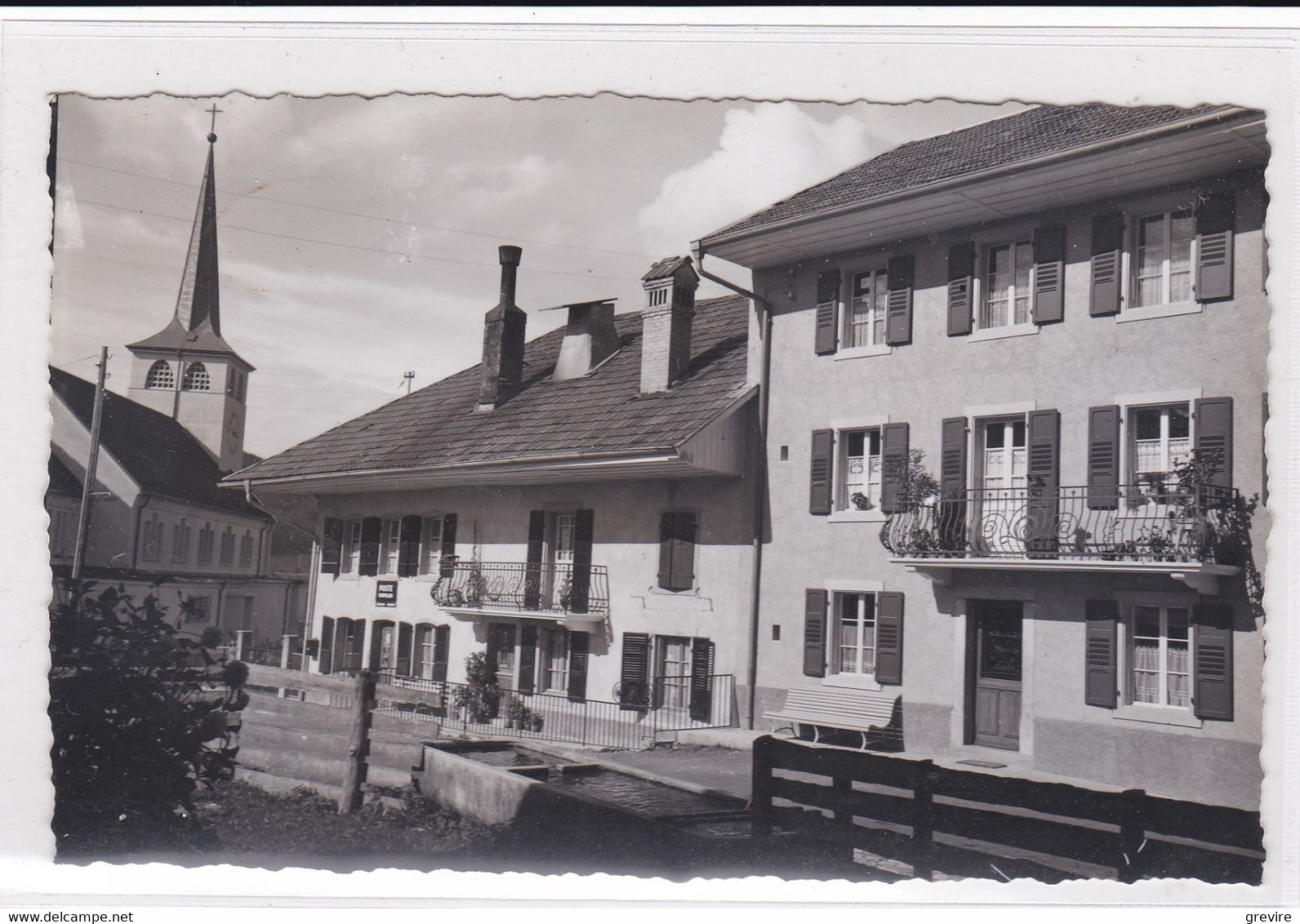 Grandvillard, La Poste Et Maison Attenante, église - Grandvillard