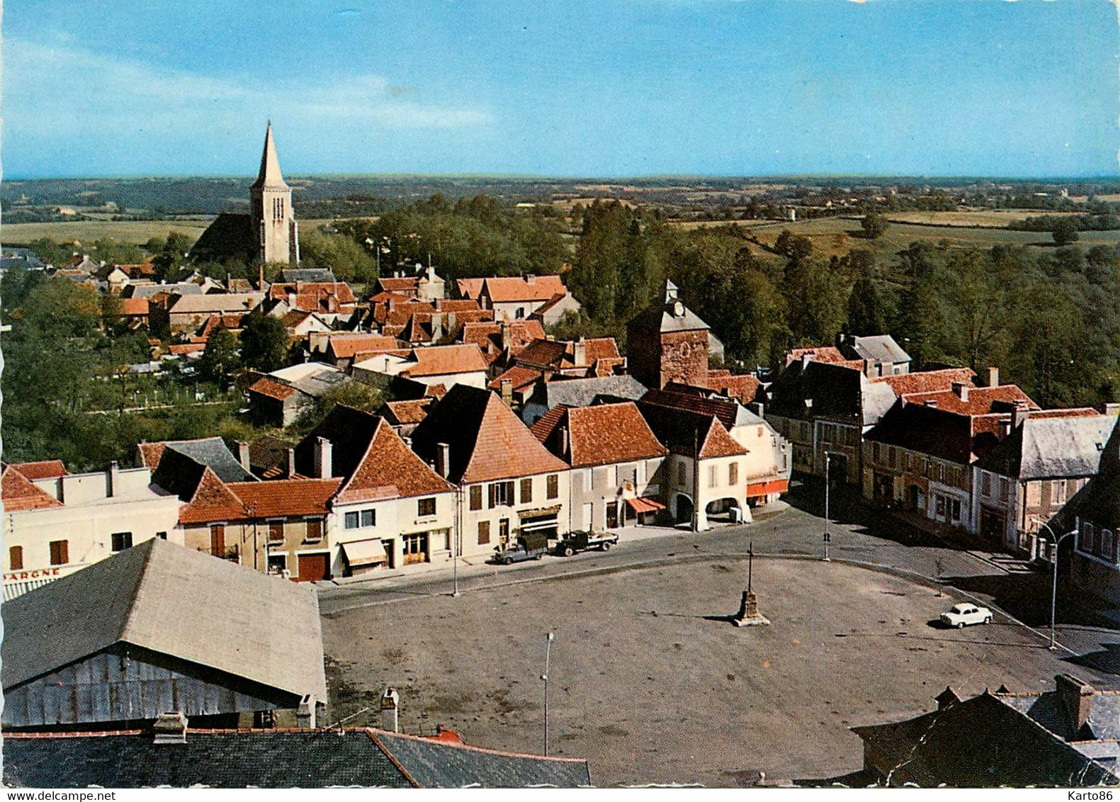 Lembeye * Place Du Marché Et église Notre Dame - Lembeye