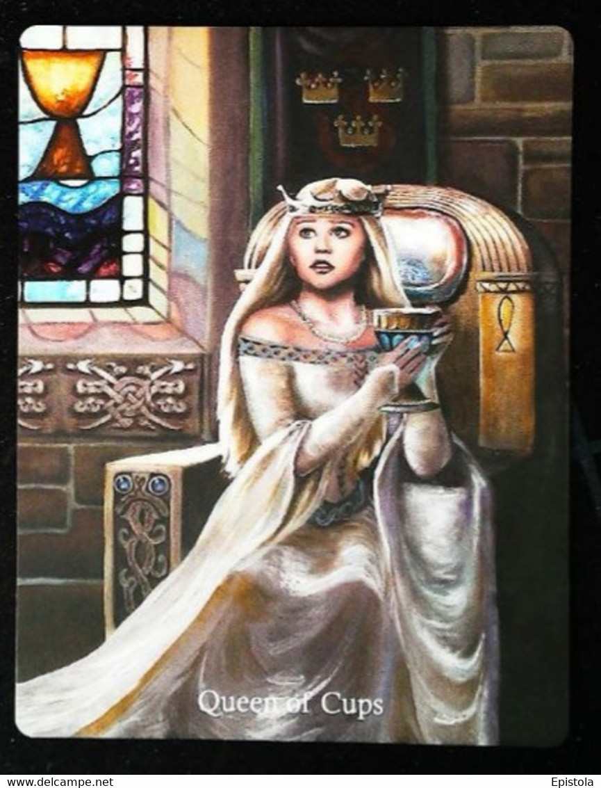 Queen Of Cups (Guinevere Holy Grail) Arthur Legend - Arthurian Britian Myth - A Divination & Meditation Tarot Maxi Card - Tarots