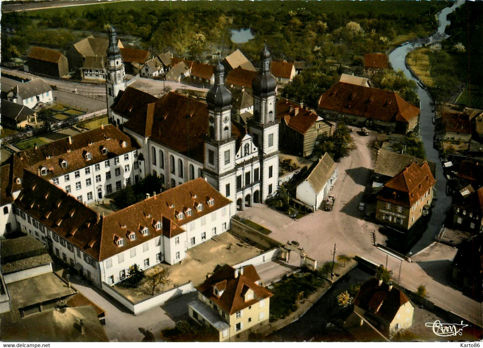 Ebersmunster * Vue Aérienne Sur L'église Abbatiale Et Le Couvent - Ebersmunster