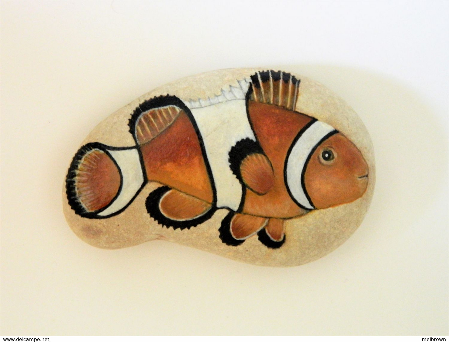 Original Painting Of A Clown Fish Hand Painted On A Smooth Beach Stone Paperweight - Briefbeschwerer