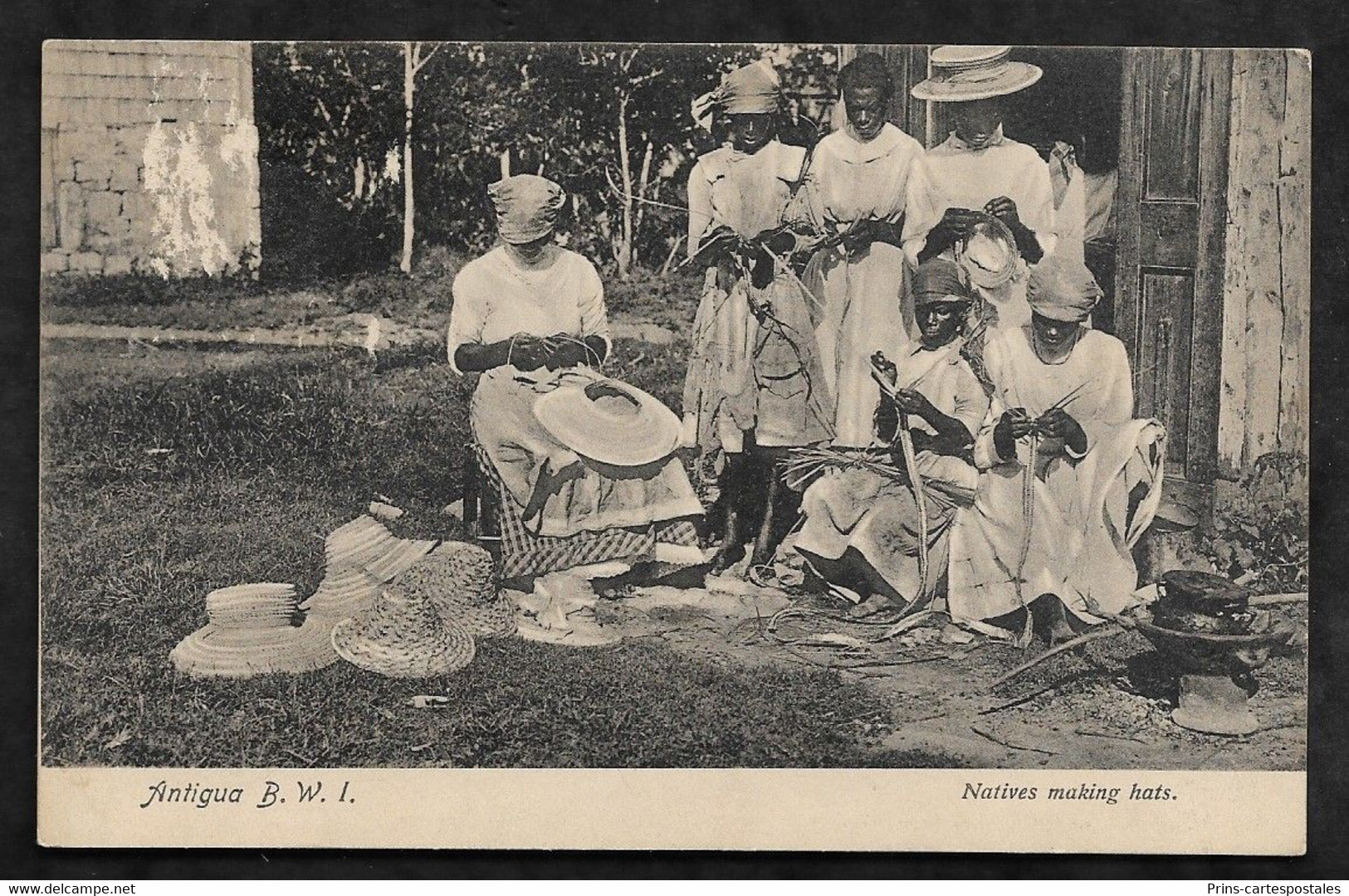 CPA Antigua BWI Natives Making Hats - Antigua Und Barbuda