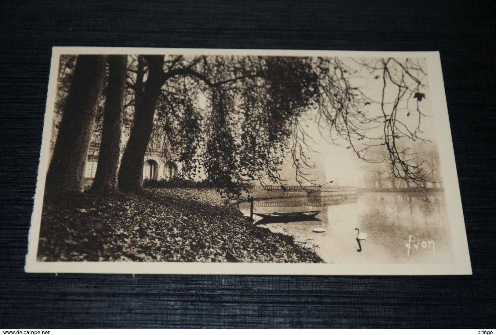 18865-          FONTAINEBLEAU, JARDINS DU PALAIS, MATIN D'AUTOMNE - Fontainebleau