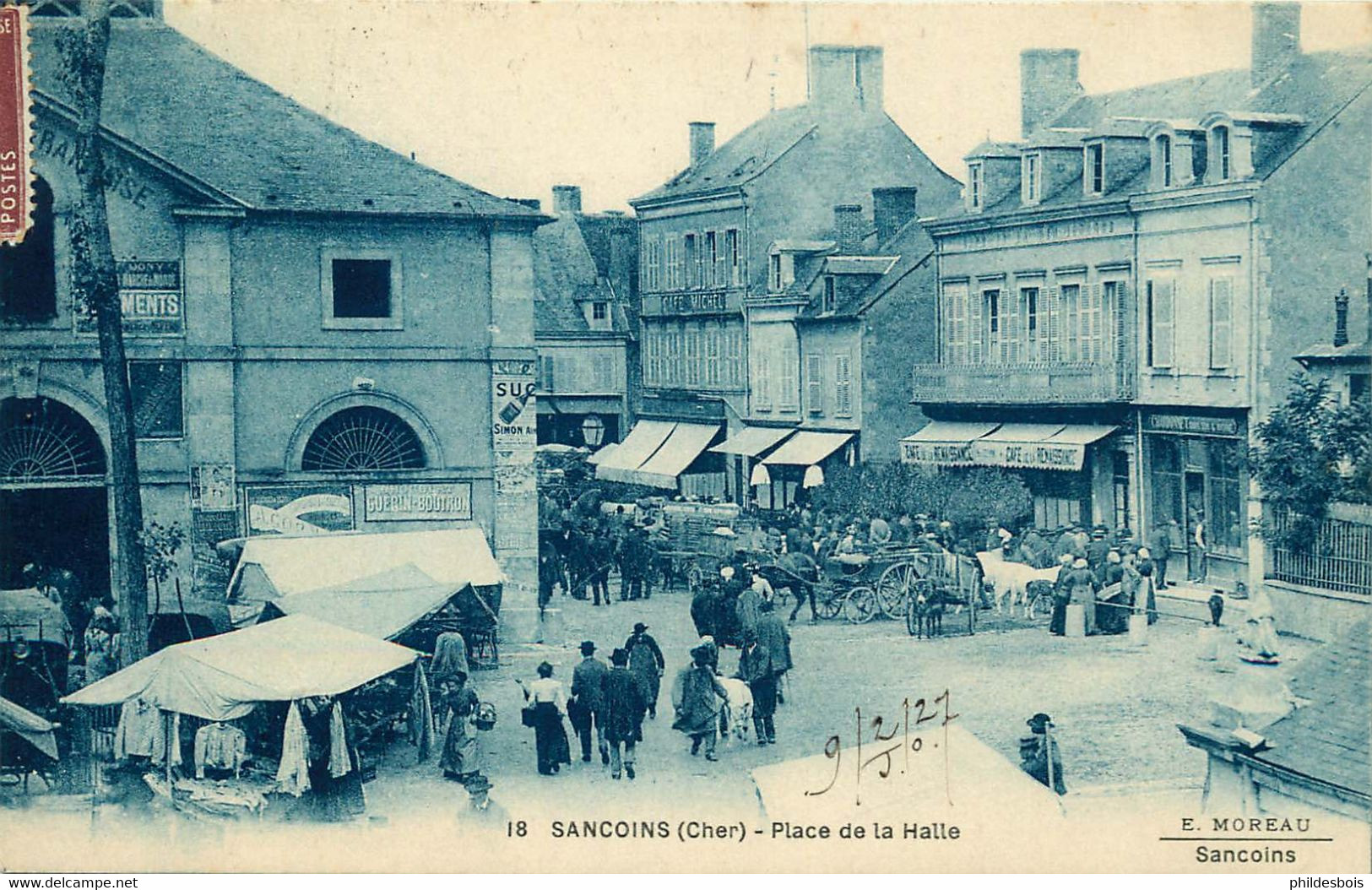 CHER  SANCOINS  Place De La Halle - Sancoins